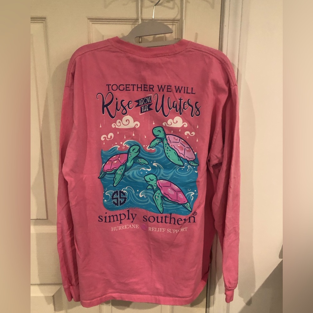 Simply Southern women’s long sleeve Hurricane Relief Support tshirt. Size large